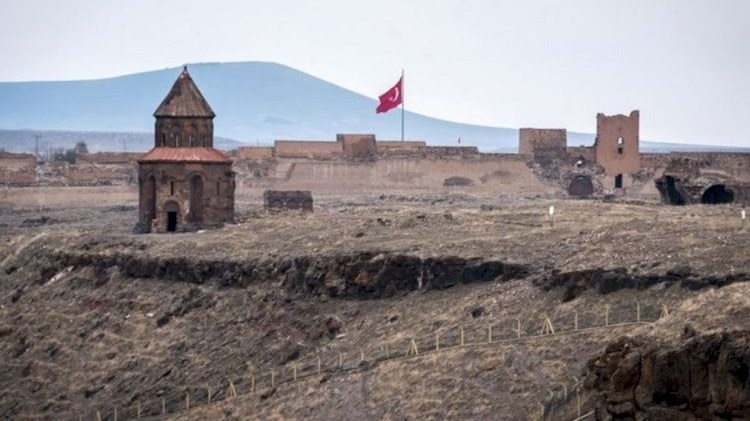 turkiye-ermenistanla-serhedleri-acir-iddianbsp-1715620083