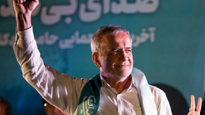 Пезешкиан победил на выборах президента Ирана
