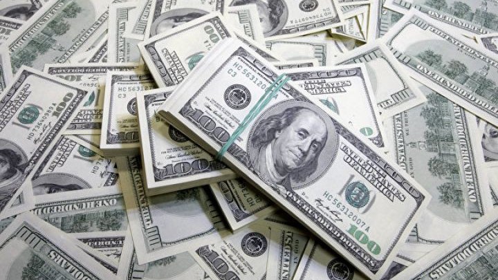 tramp-yeni-qerar-verdi-dollar-ucuzlasir-1743760227