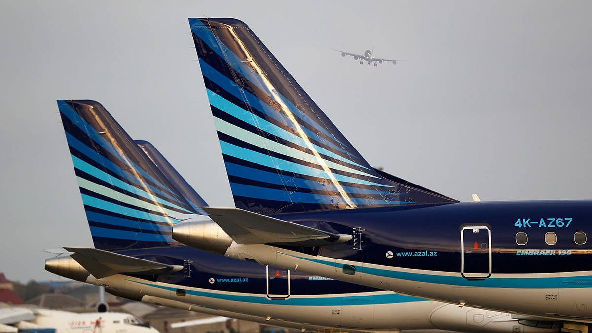 azal-bu-reysleri-legv-etdi-1749789838