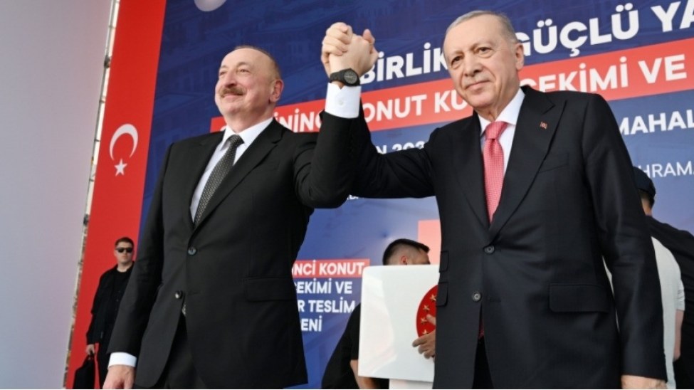 dunyani-heyrete-getiren-birliknbsp-1750572884